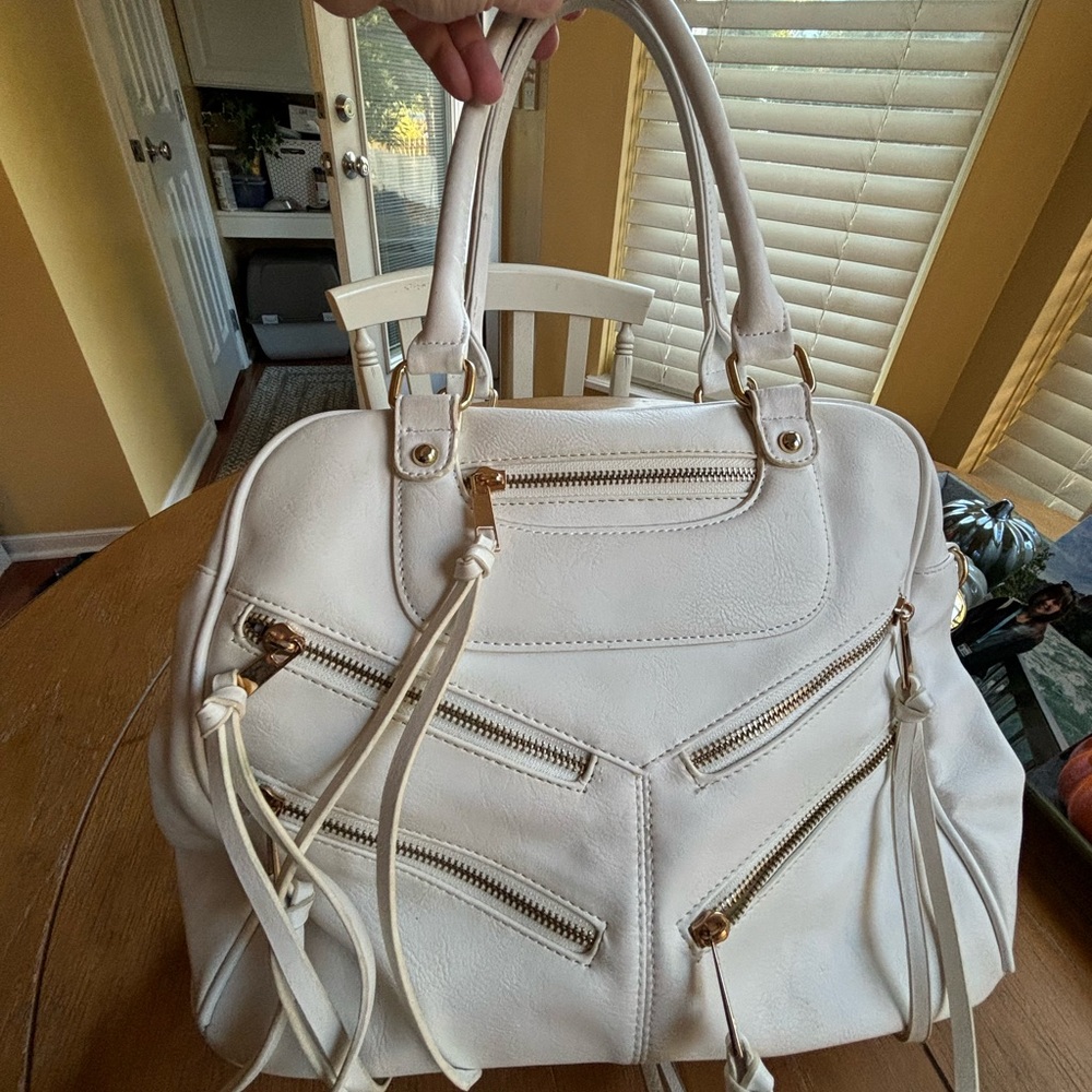 Yoki white zipper handbag, crossbody purse